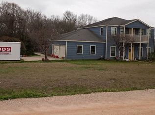 3045 Desirable Cir, Brenham, TX 77833