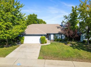 781 Springer Dr, Redding, CA 96003