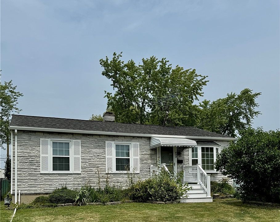 1st image of 244 Desmond Dr