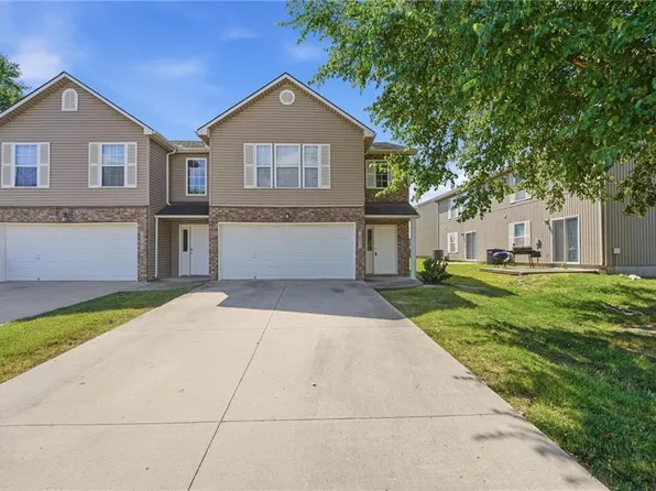 1631 NW Garrett Dr, Blue Springs, MO 64015