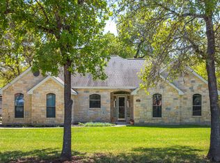 128 Legacy Run Dr, La Vernia, TX 78121