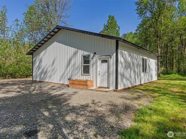 637 Smokey Valley Road, Toledo, WA 98591