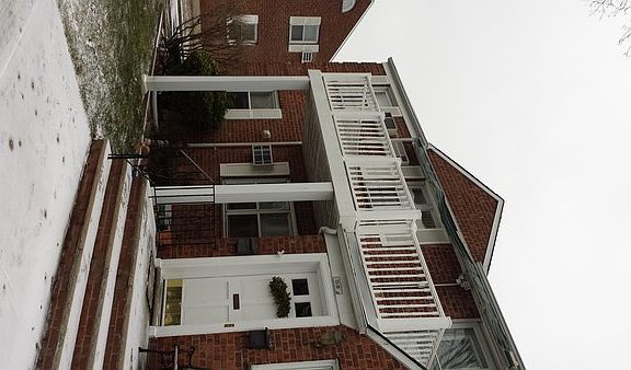 3rd image of 7335 Little Neck Pkwy