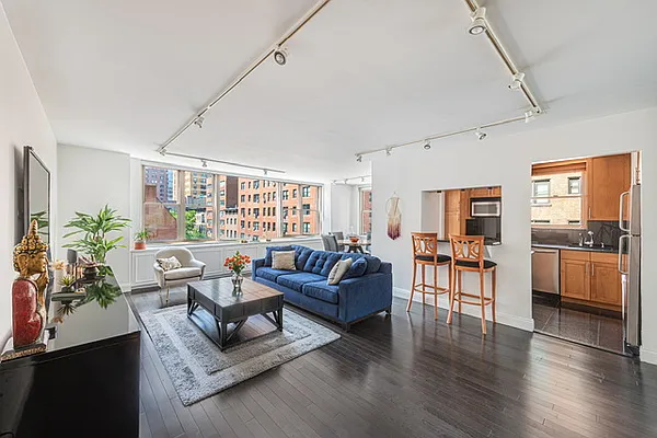 【中古】 Room 137 Curtis 137 Curtis St, San Francisco, CA 94112 | Zillow
