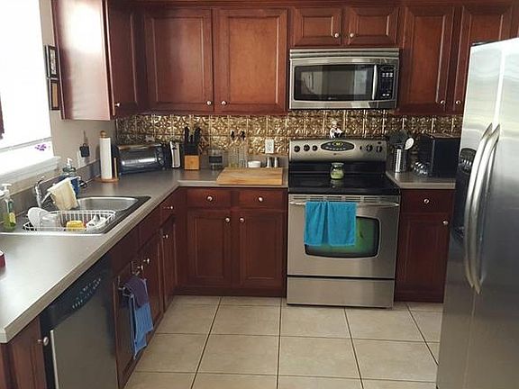 5th image of 7136 Five Oaks Dr