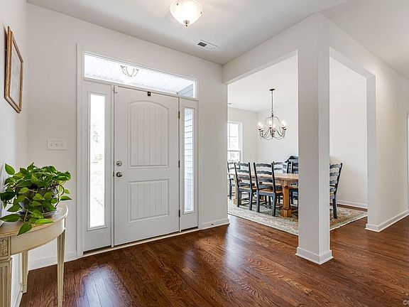 5th image of 5409 Great Oaks Cir
