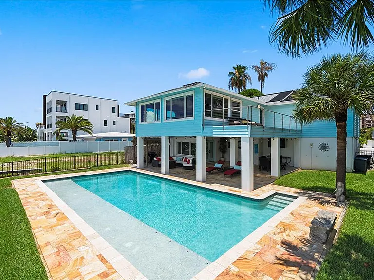 141 Punta Vista Dr — Photo 2