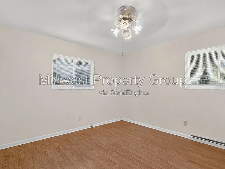 370 Gerald Ave — Photo 15