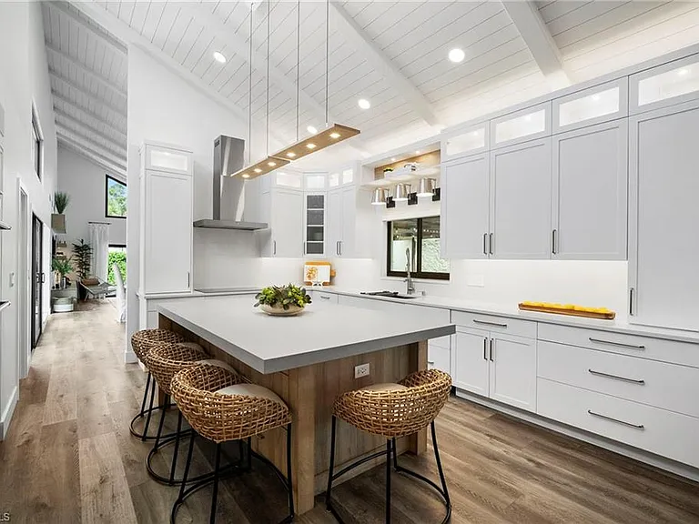 504 Tierra Mar Ln E #2 — Photo 6
