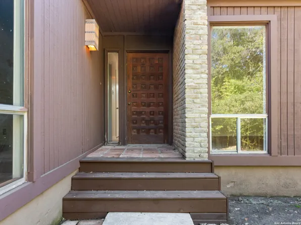 12031 Arms Way, Live Oak, TX 78233