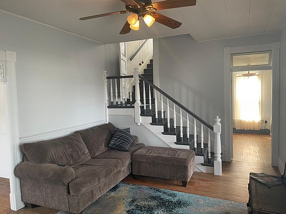 5th image of 300 1stprineville