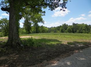 000 Holt St, New London, TX 75682