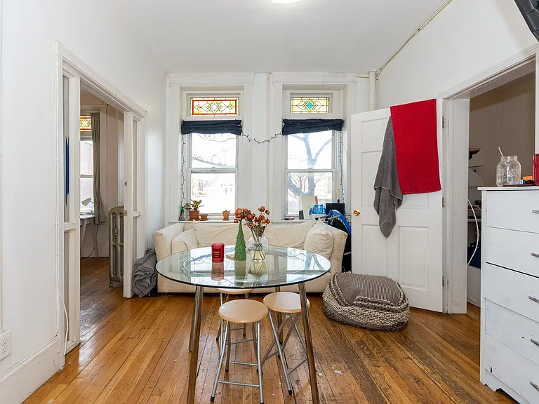 48 Brighton Ave #1 — Photo 4