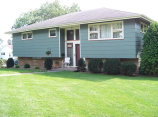 1 Elm Dr, Brookville, PA 15825