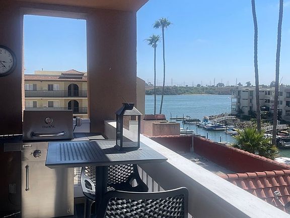 3rd image of 4705 Marina Dr APT 19
