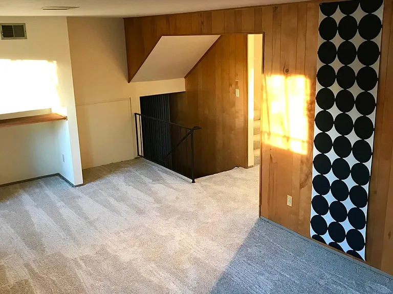 2816 S Lamar St — Photo 14