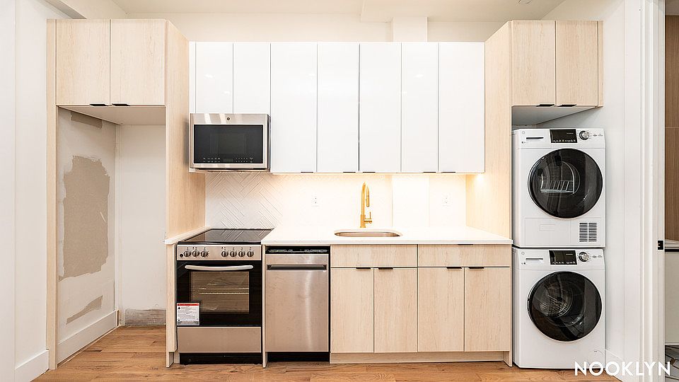 1st image of 489 Grand St #2A