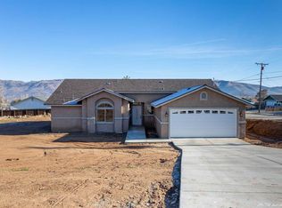 21504 Silver Dr, Tehachapi, CA 93561