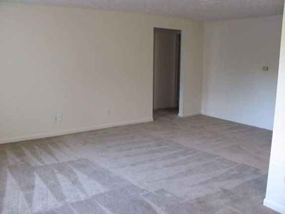 Spacious Living Areas!