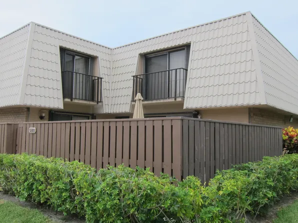 5209 52nd Way #5209, West Palm Beach, FL 33409