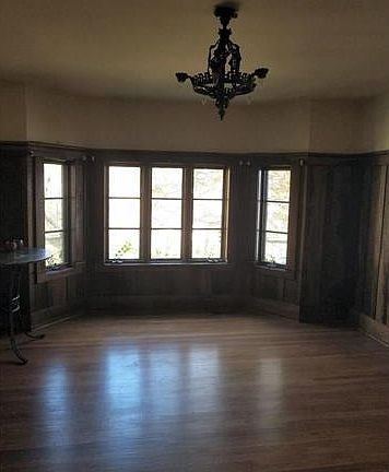 3rd image of 5434 Moore Acres Dr