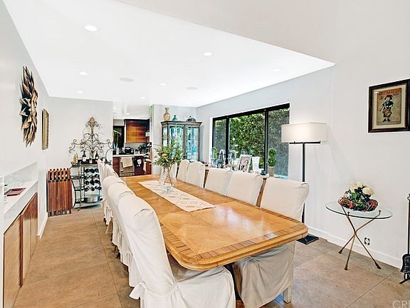 2nd image of 2982 Tiffany Cir