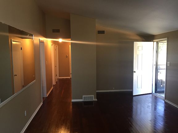 Photo Oct 03, 11 40 15 AM_10042016