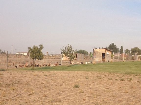 5th image of 13168 Road 10 NE
