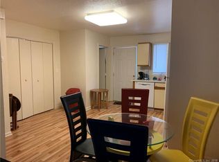 37 Hillside Ave, New Haven, CT 06512