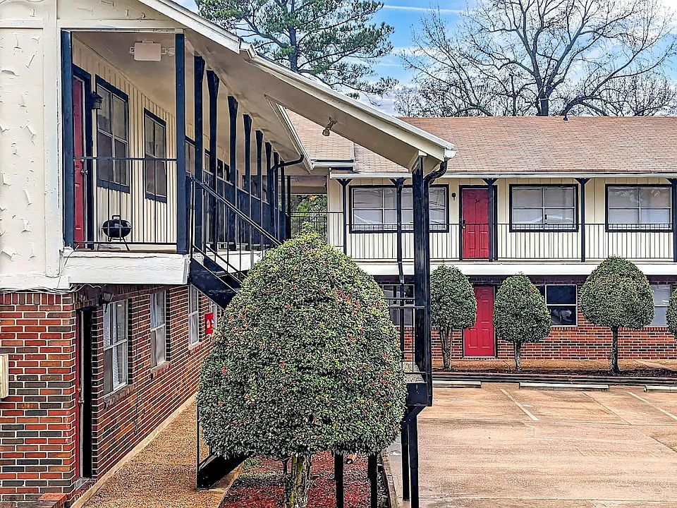 1st image of 3801 Magnolia St #Mg25