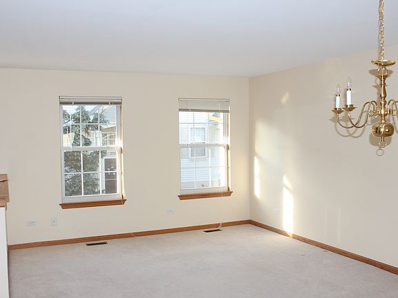 2nd image of 2759 N Augusta Dr