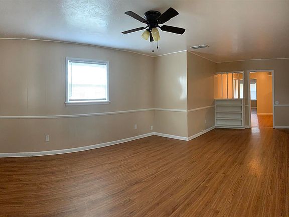 5th image of 213 Prairieview Dr