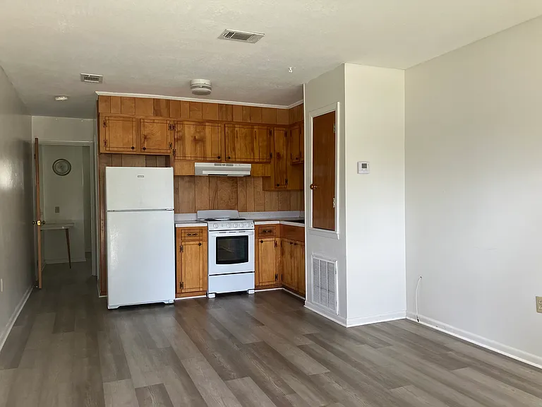 124 N 38th Ave #3 — Photo 5