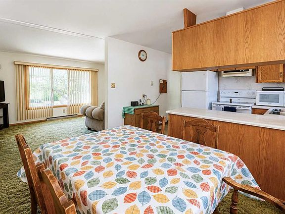 5th image of 10226 S 110th Ave