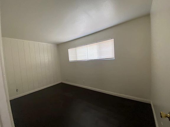 5th image of 11217 Mulhall St APT B