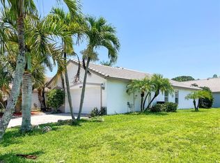 1640 Carriage Brooke Dr, Wellington, FL 33414