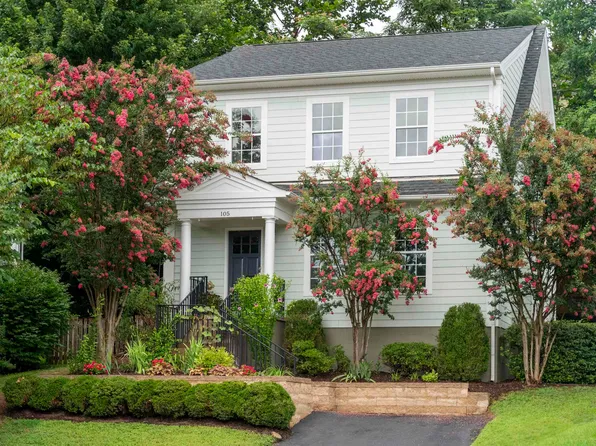 105 Baylor Pl, Charlottesville, VA 22902