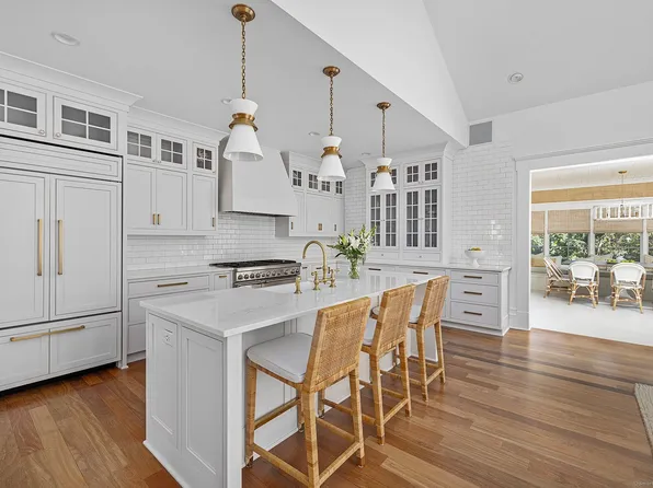 10 Oak Lane, Stonington, CT 06378