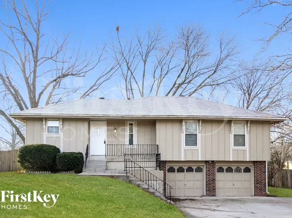 707 NE 113th St, Kansas City, MO 64155