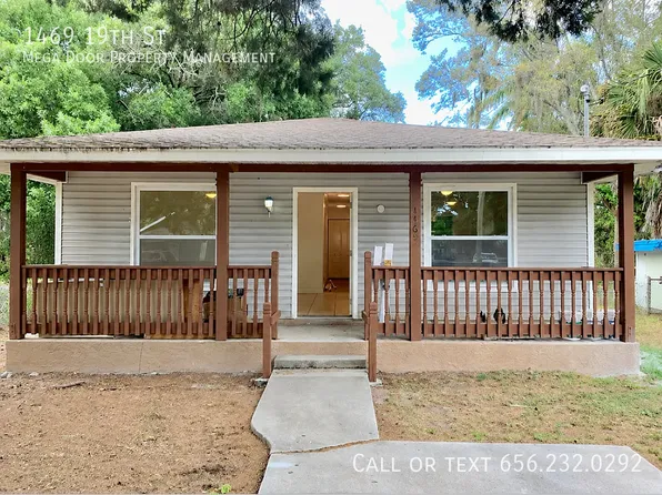1469 19th St, Sarasota, FL 34234