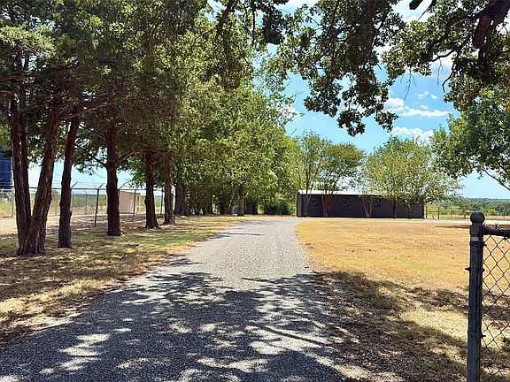 3rd image of 5790 Dripping Springs Rd