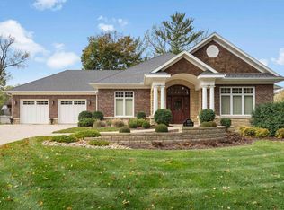 887 Mount Carmel Rd, Dubuque, IA 52003