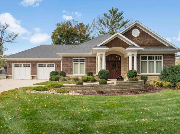 887 Mount Carmel Rd, Dubuque, IA 52003