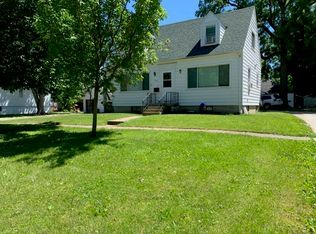 424 W Pells St, Paxton, IL 60957