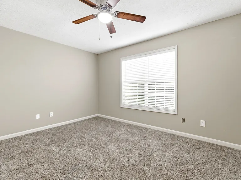 635 Poplar Springs Rd — Photo 32
