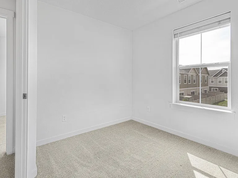 5987 S Jessenia Ln — Photo 37
