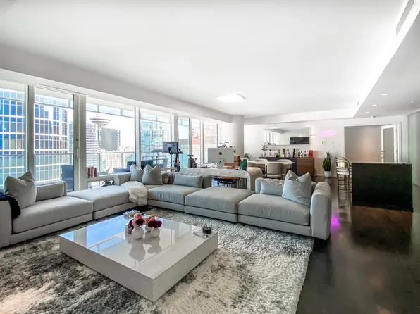 1011 Cordova St W, Vancouver, BC