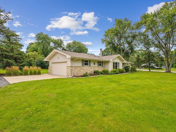 3440 Sleepy Hollow Ln