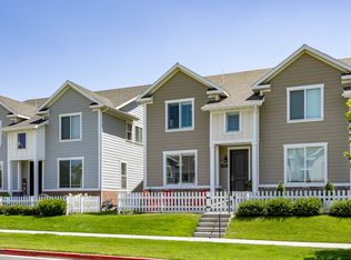 1034 W Narrows Ln, Bluffdale, UT 84065