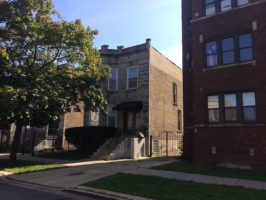 2nd image of 5255 W Congress Pkwy